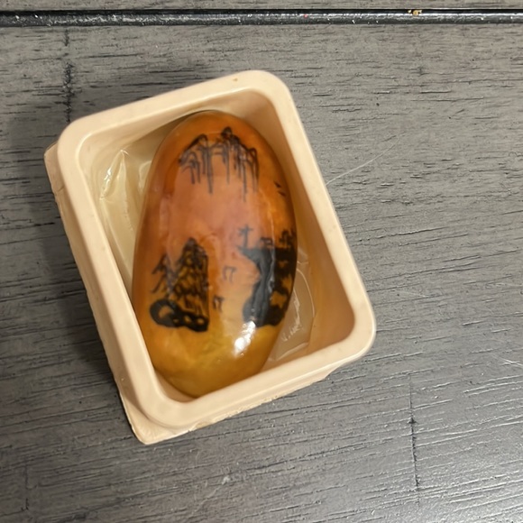 Vintage Hand Painted Stones from Three Gorges China - Picture 2 of 10